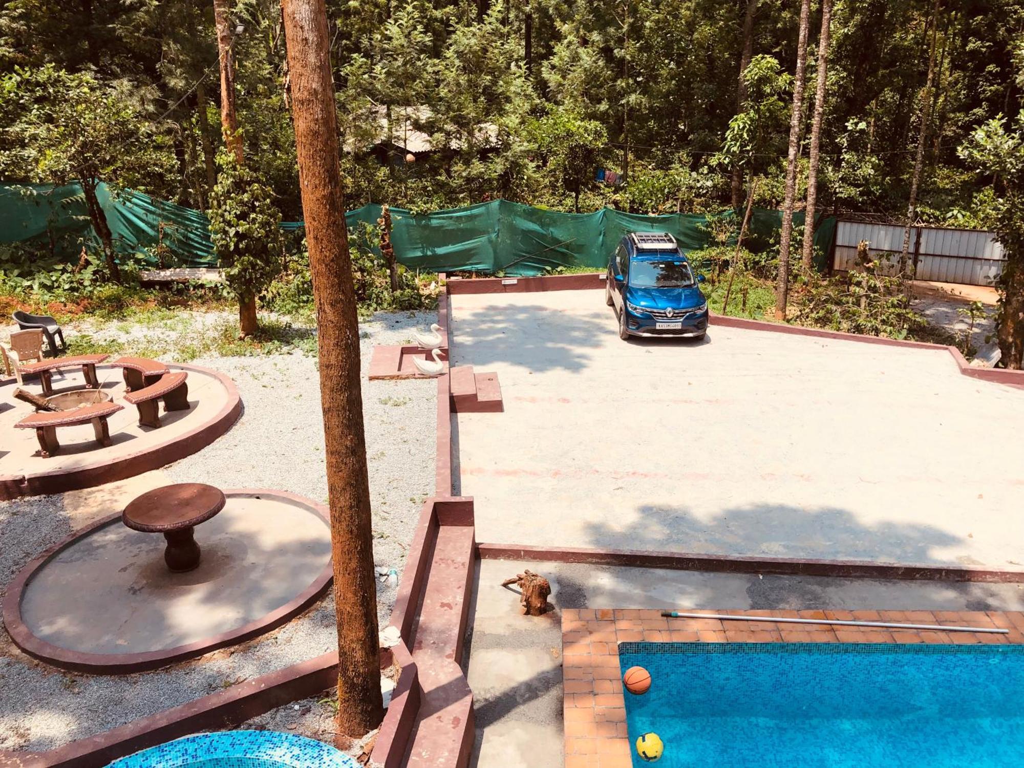 Silver Springs Homestay Chickmagalur Chikmagalur Exterior photo